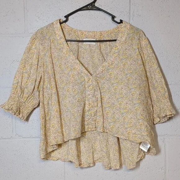 Urban Outfitters Ditsy Floral Cottage Core Cropped Bubble Sleeve Cotton … - Picture 1 of 4